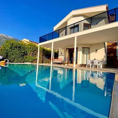 Meltemi Villa